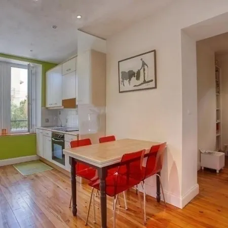 Apartamento Biarritz, 2 Pieces, 4 Personnes - Fr-1-3-409 *